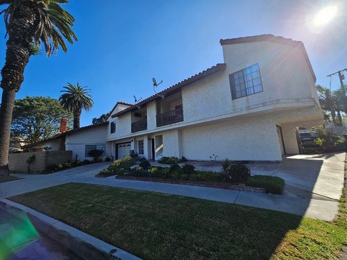 327 Crest exterior 3.jpg